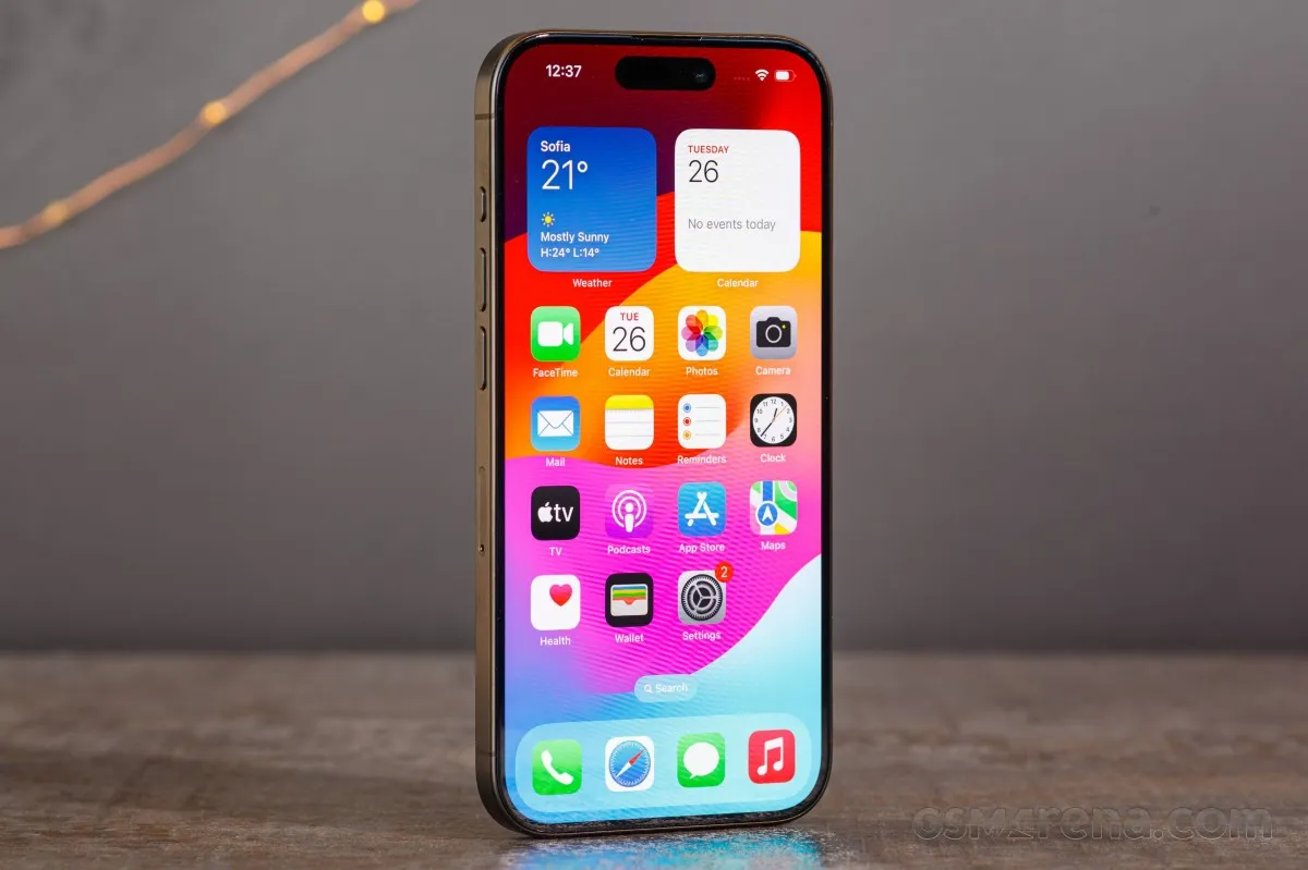 توسعه iOS 18 به طور موقتی متوقف شده است