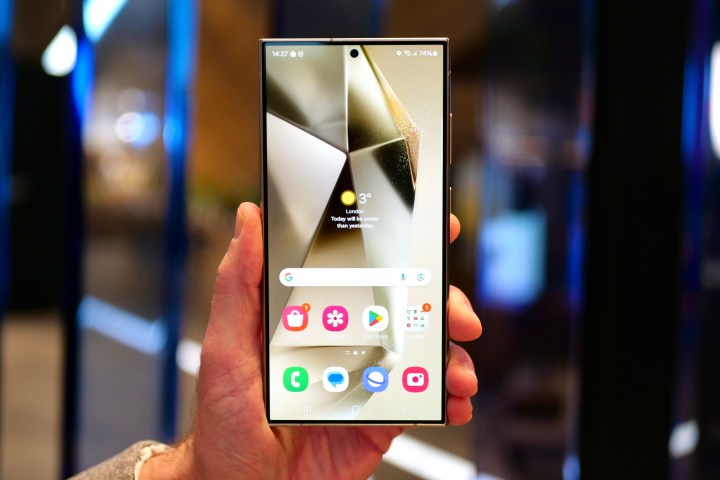 سامسونگ اولین آپدیت نرم‌افزاری برای سری گلکسی S24 را منتشر کرد