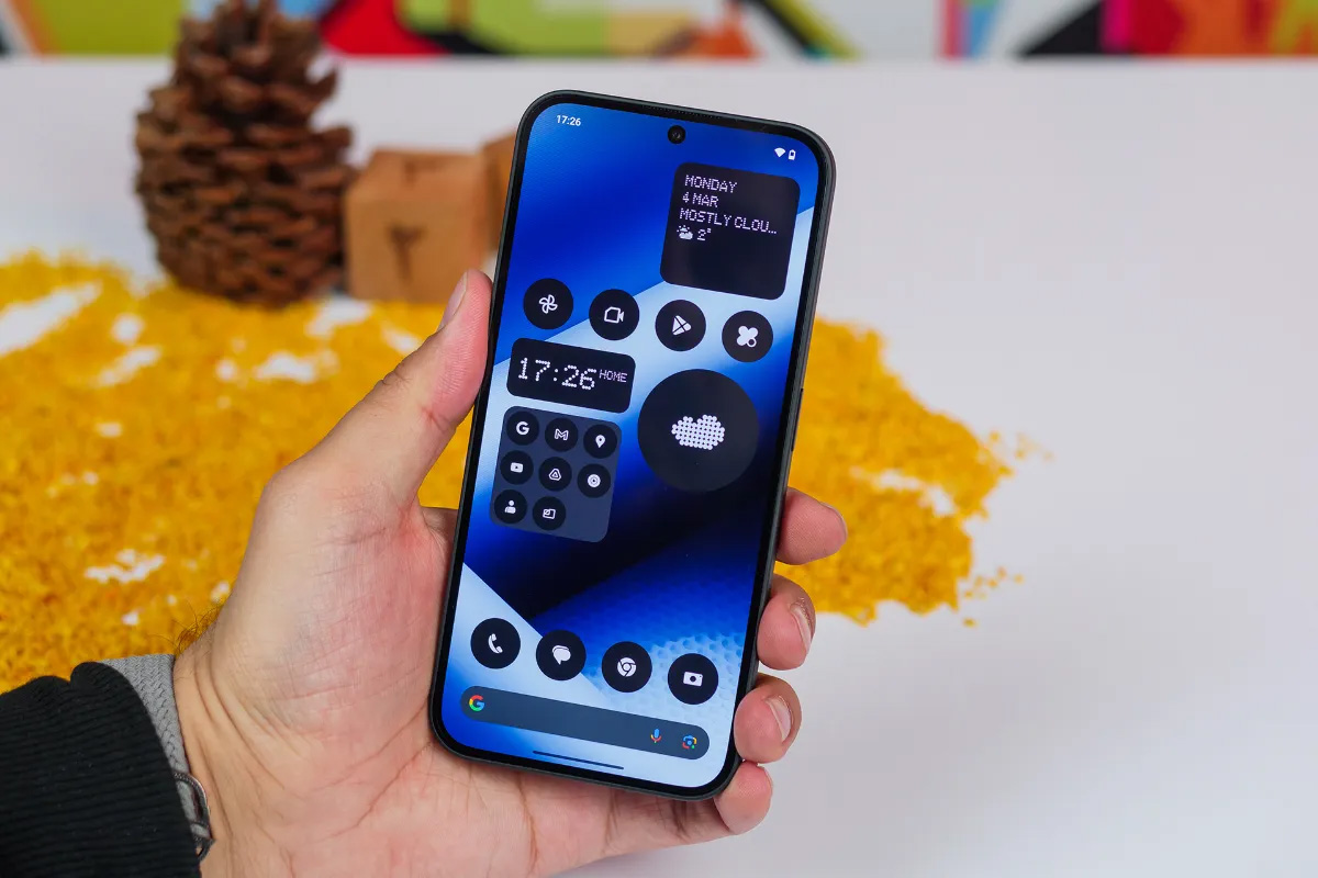 گوشی میان‌رده CMF Phone 2 Pro شارژر داخل جعبه خواهد داشت، اما فقط در یک کشور