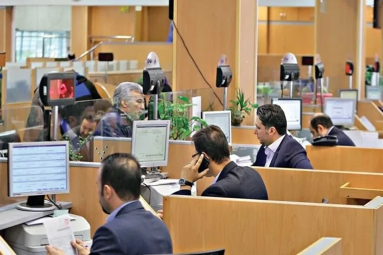 بانک‌های تهران اول مرداد تعطیل هستند