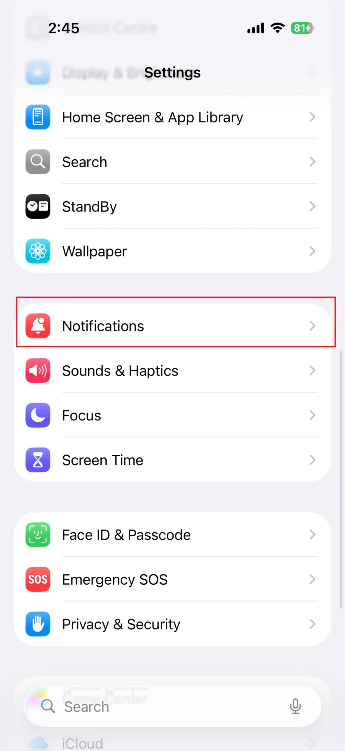 صفحه‌ی اصلی تنظیمات آیفون و انتخاب گزینه‌ی Notifications