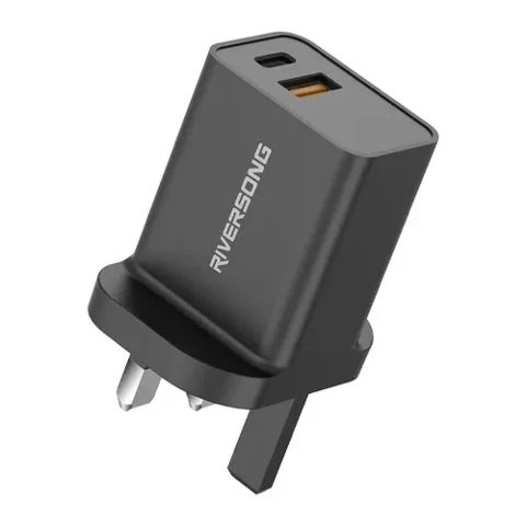 شارژر دیواری ریورسانگ مدل Safekub D6 Ad28