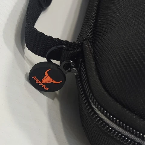 کیف حمل اسپیکر مدل Angry Bull مناسب برای اسپیکر JBL Charge کیف حمل اسپیکر مدل Angry Bull مناسب برای اسپیکر JBL Charge