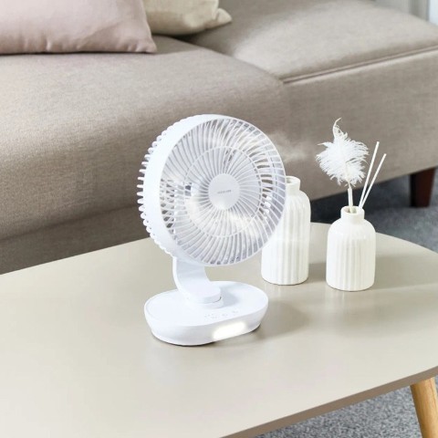 پنکه رومیزی شارژی گرین لاین مدل Green Lion 8 DeskTop Fan GN8INDSKFWH پنکه رومیزی شارژی گرین لاین مدل Green Lion 8 DeskTop Fan GN8INDSKFWH